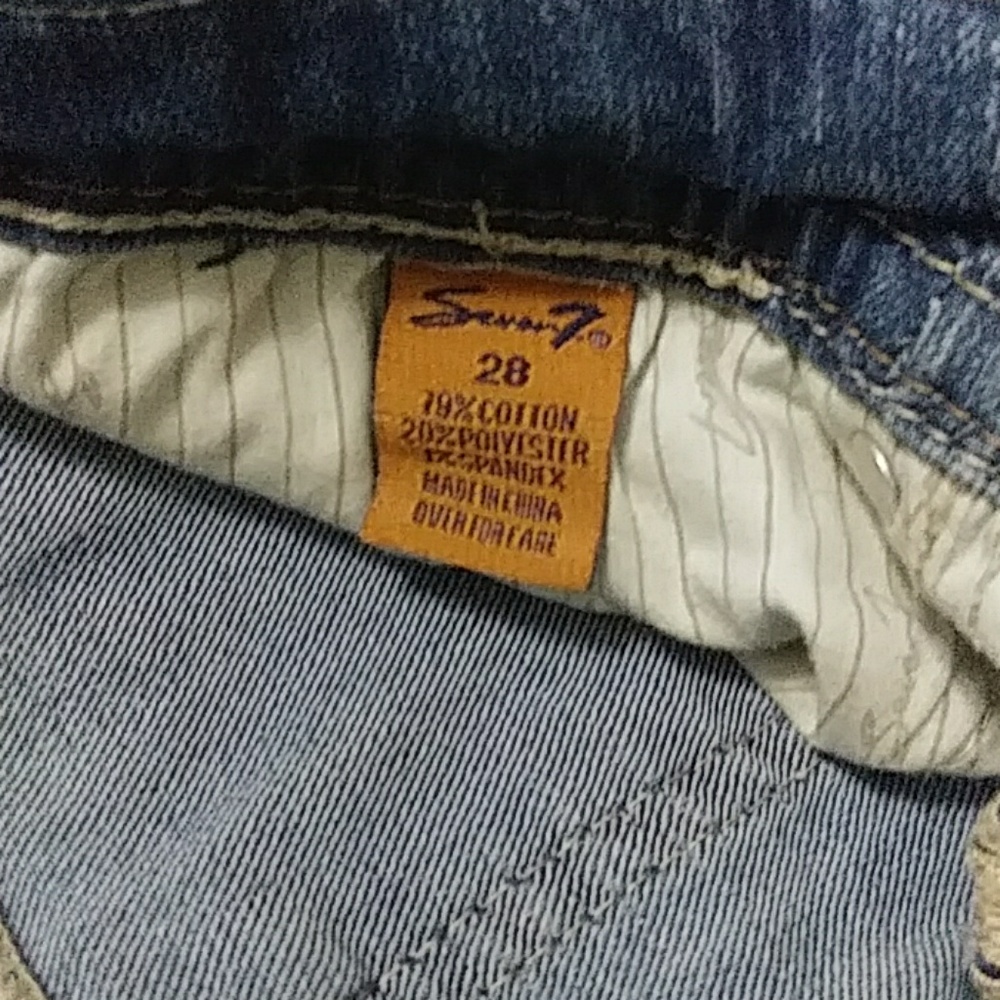 Jeans - Picture 7 of 7
